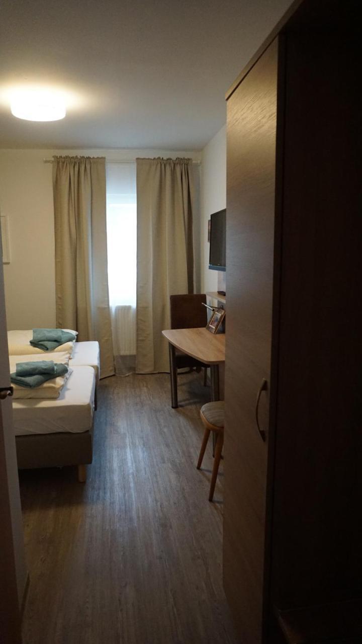 Pension Turm Schonwald  Екстериор снимка